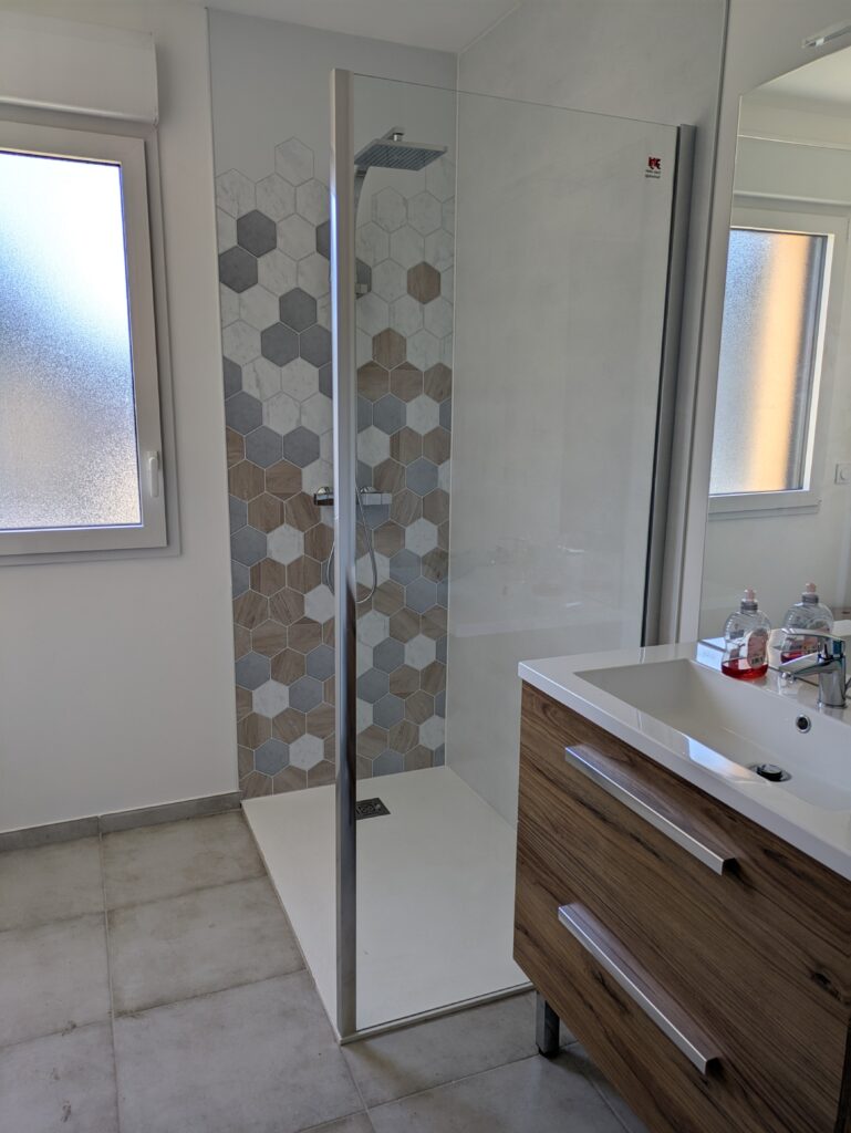 Il manque encore la porte